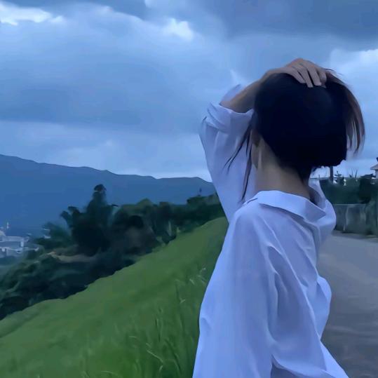 🦋ꦿ໊余生᭄🕊随心᭄💕