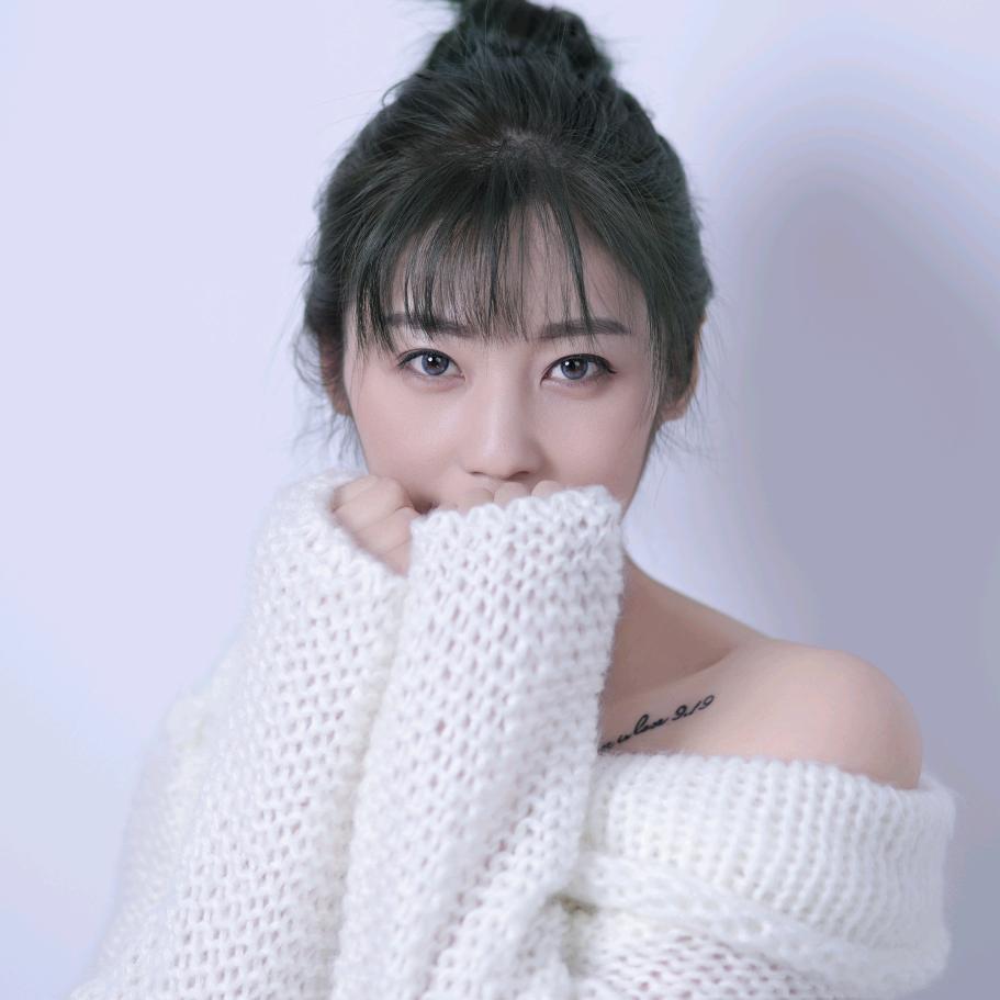 小鹿腿长一米八