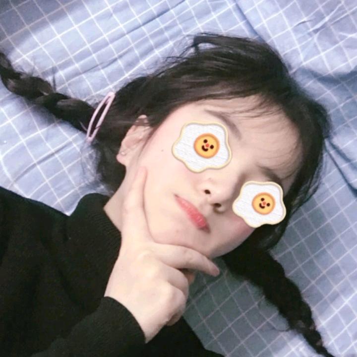 周周爱麻薯ᥫᩣ