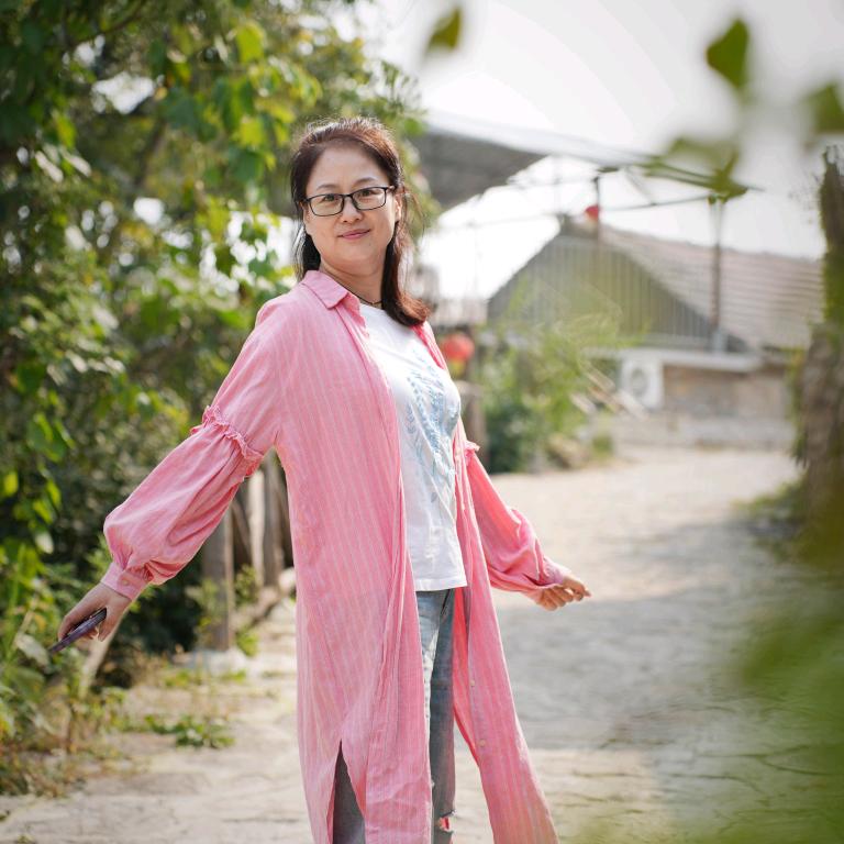 莱芜我们女装店