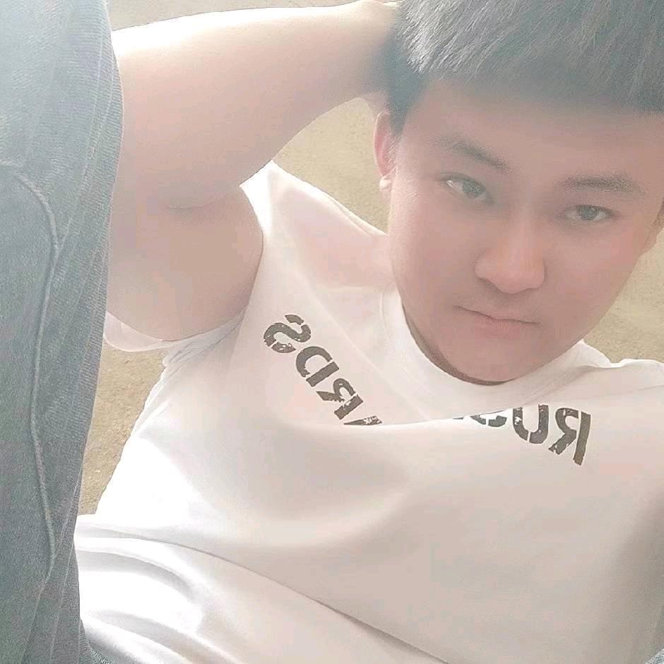 小皇哥🍊⁵⁸⁸