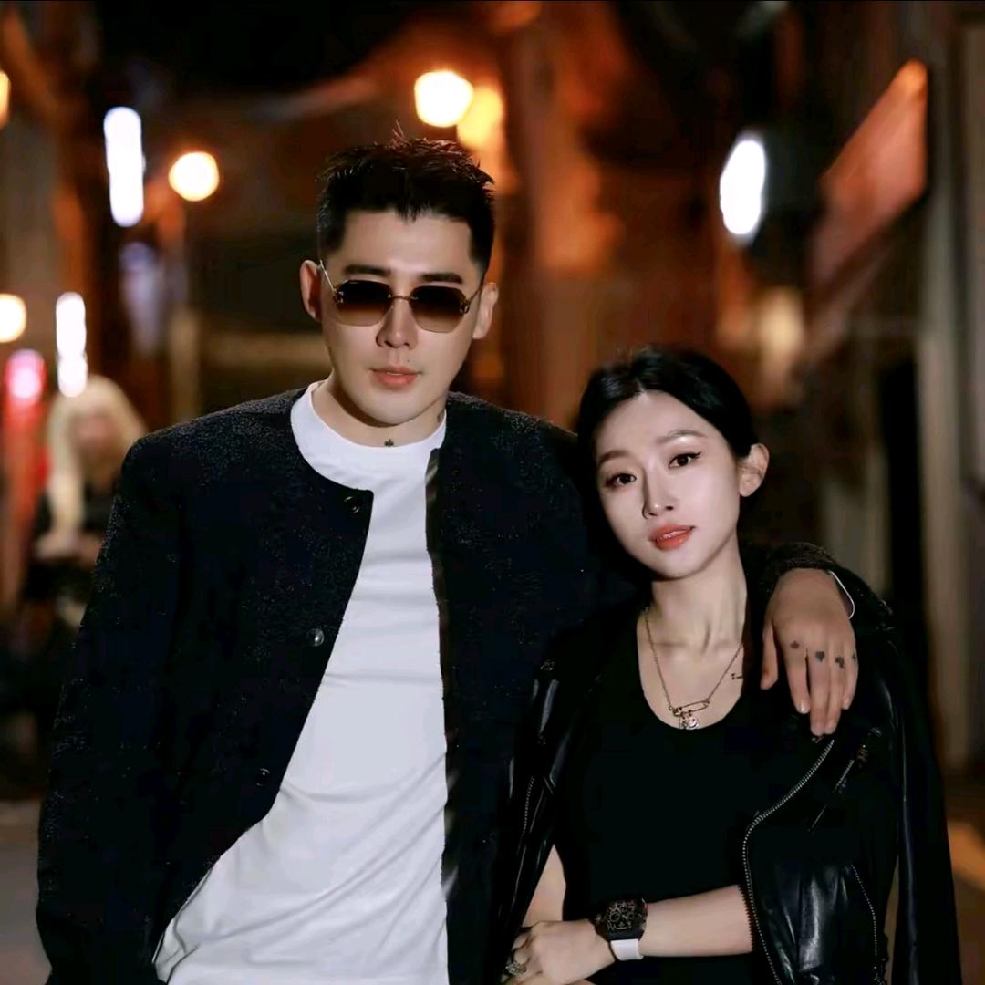 杨圣坤［精致穿搭］