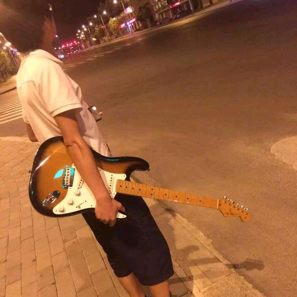 在家的后方