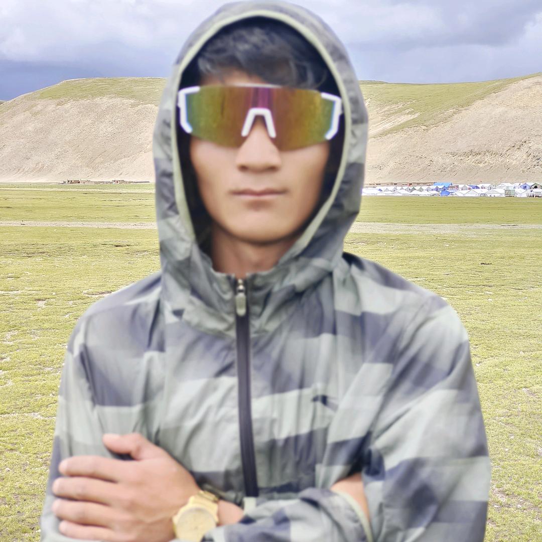谢雄伦珠