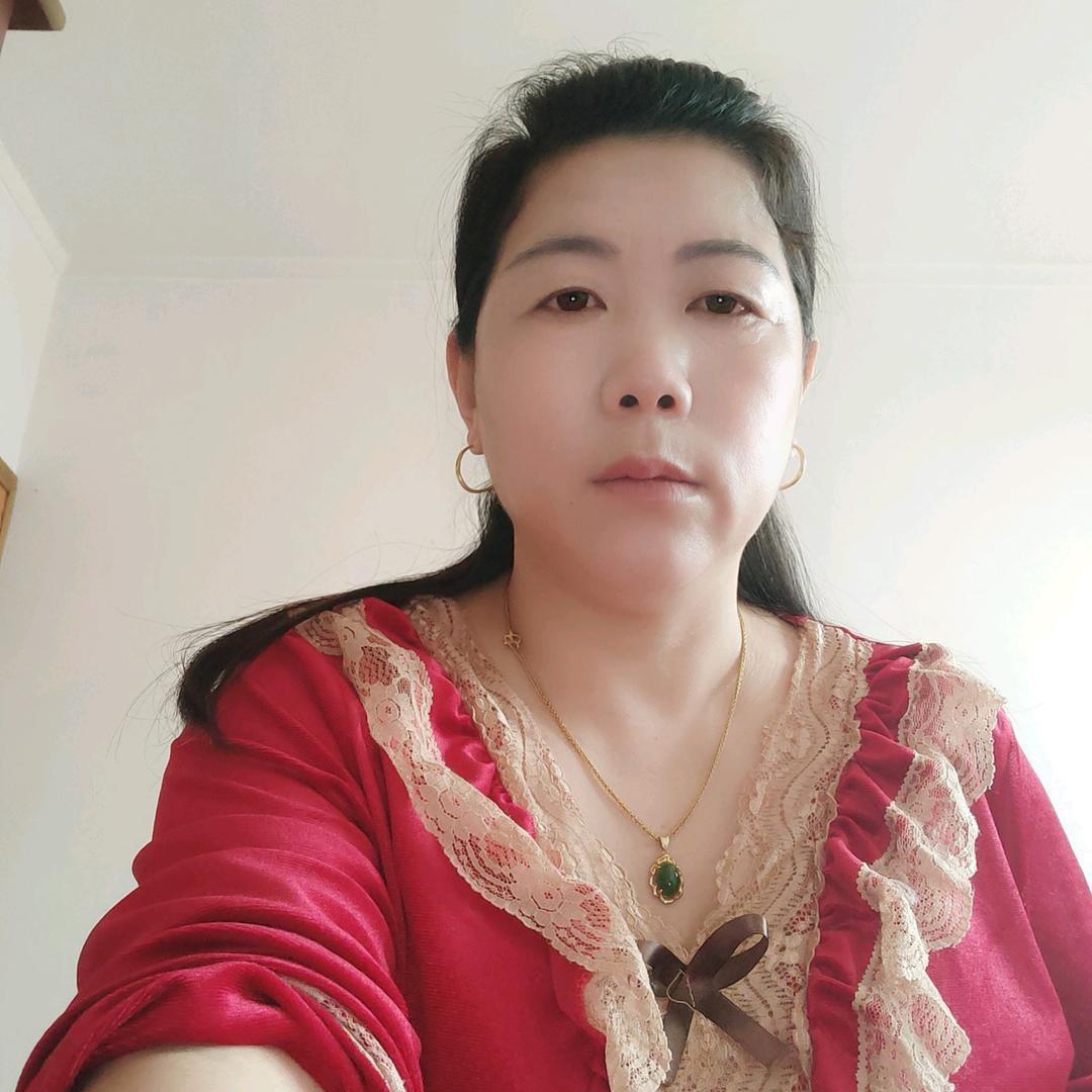 俊平肉铺。每晚，8点30开播小号，大号开
