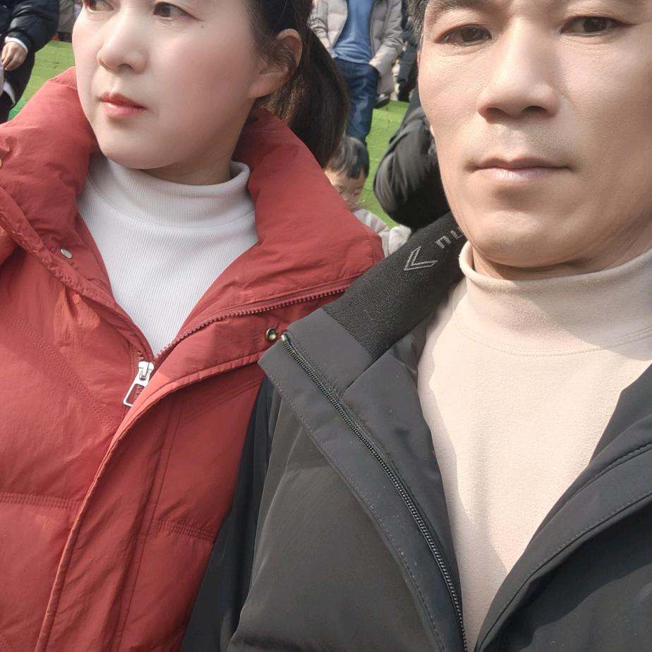 潇洒的小伙子