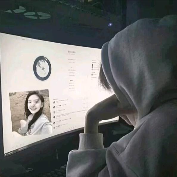 卓越聚美16店•小韩