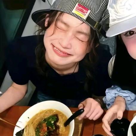 @小祺🐳·