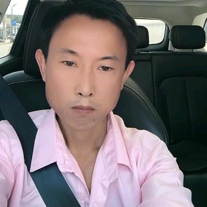卢哥