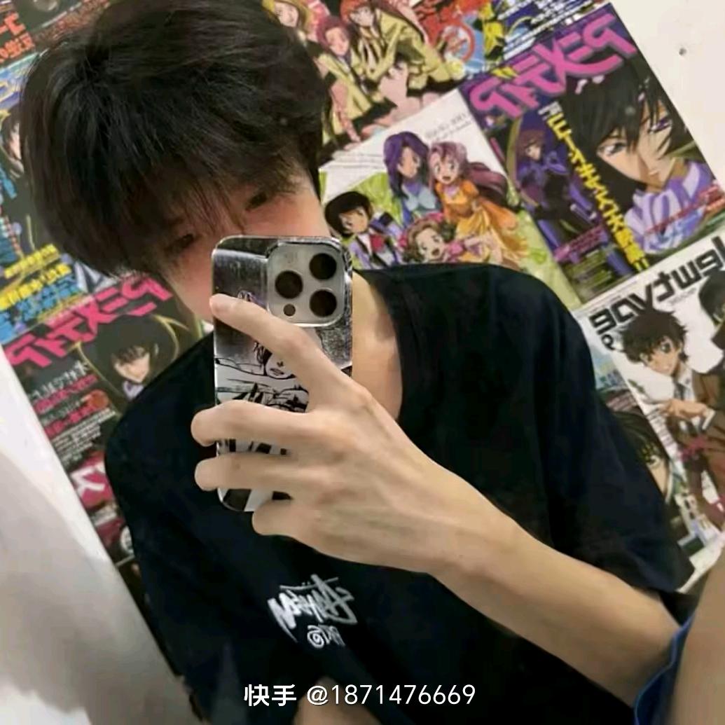雾归花海.