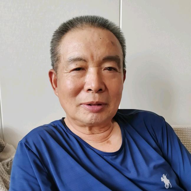 摆摊人老马