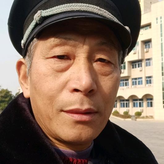 老保安🎤