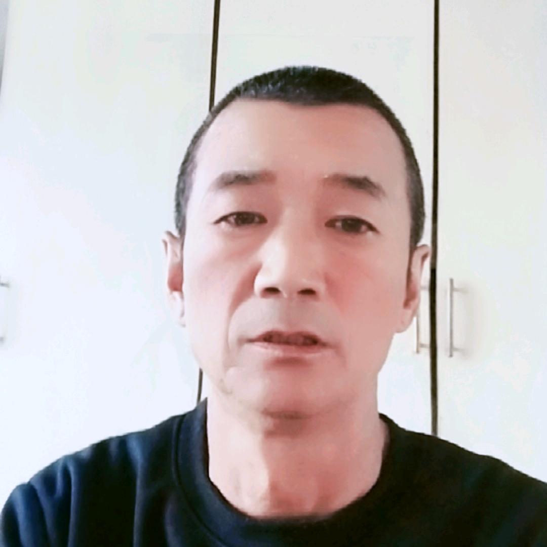 海伦中哥