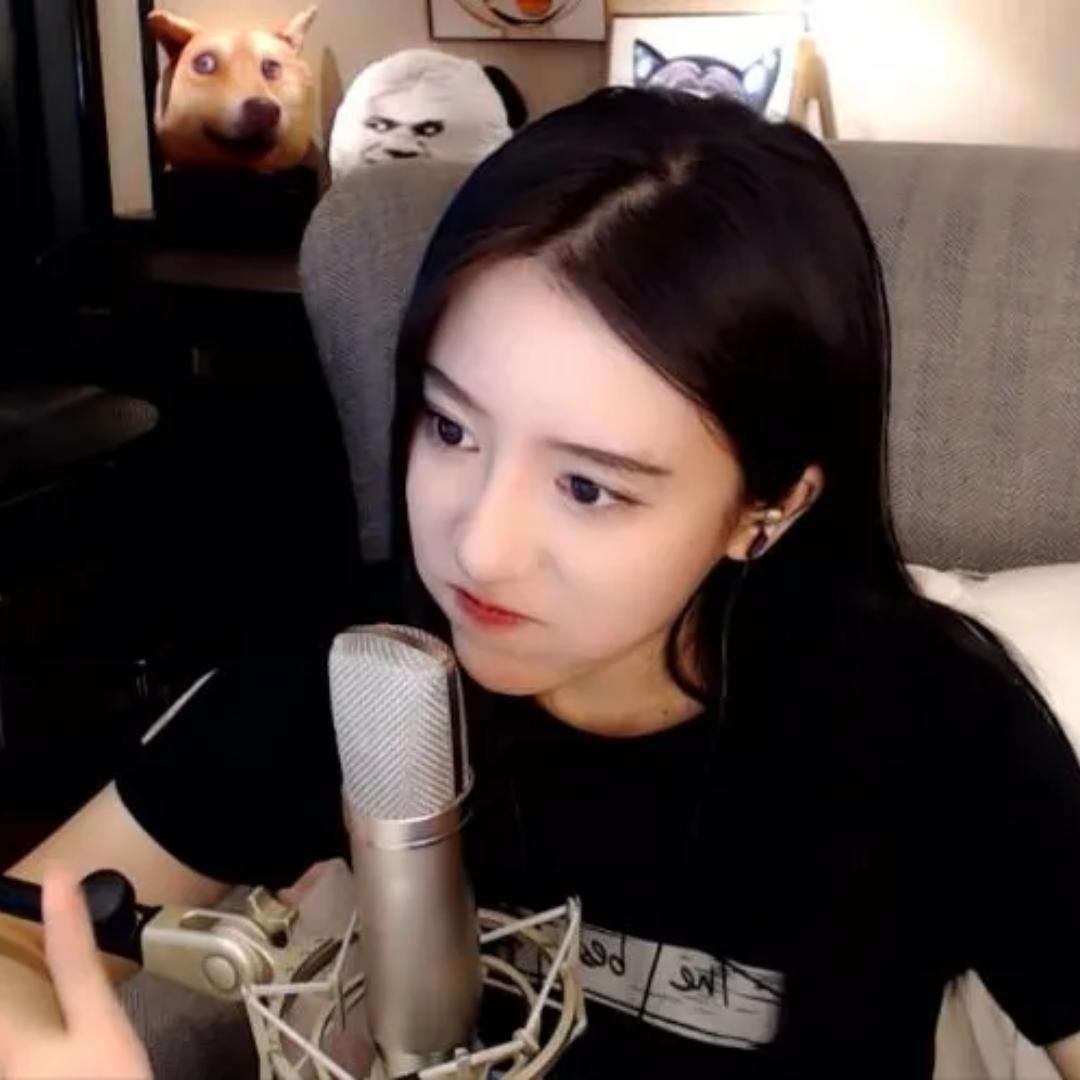 呆莓儿大魔王