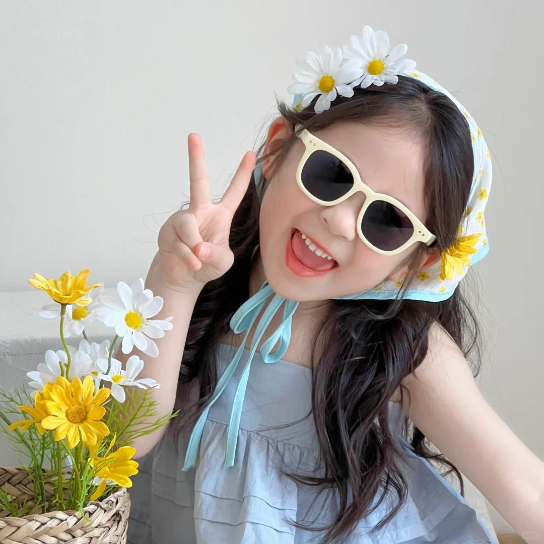 呆呆萌女