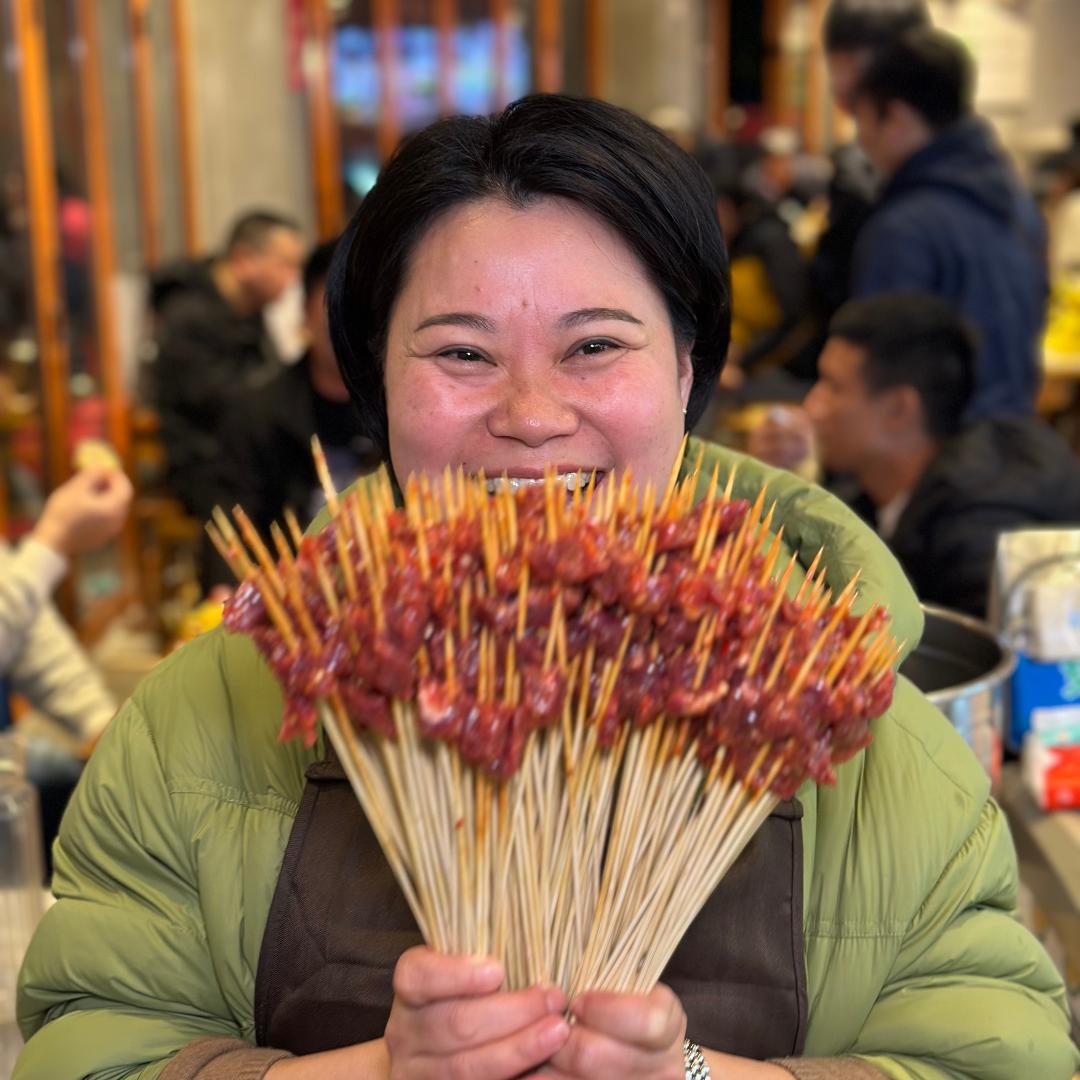 徐鸿记梅姐鸿社麻辣烫