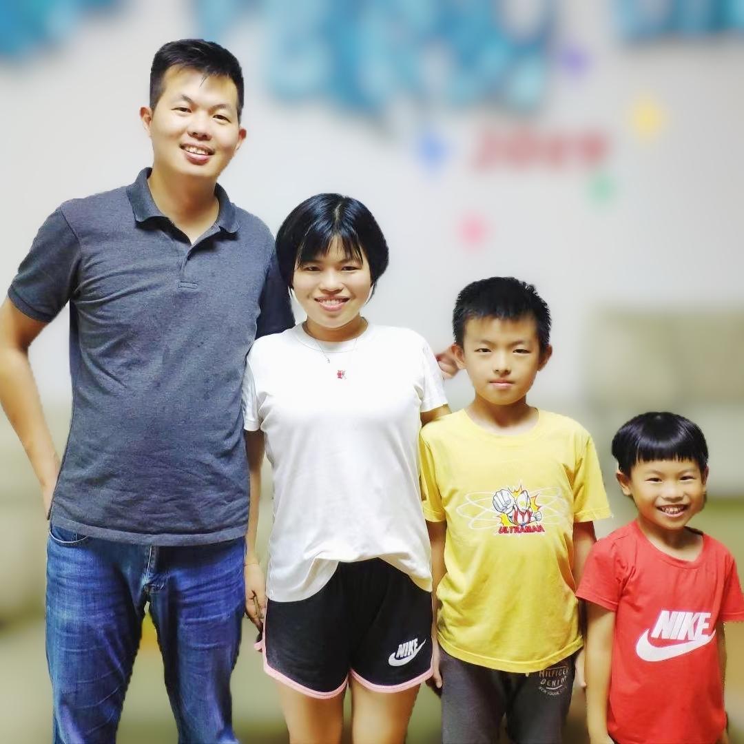 方爸爸和方妈妈