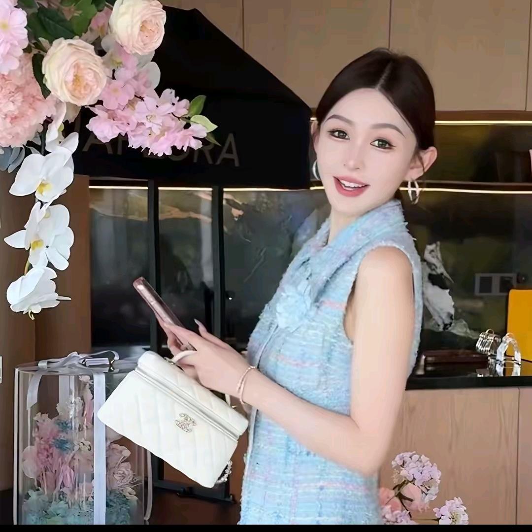 余潇潇💖穿搭秘籍