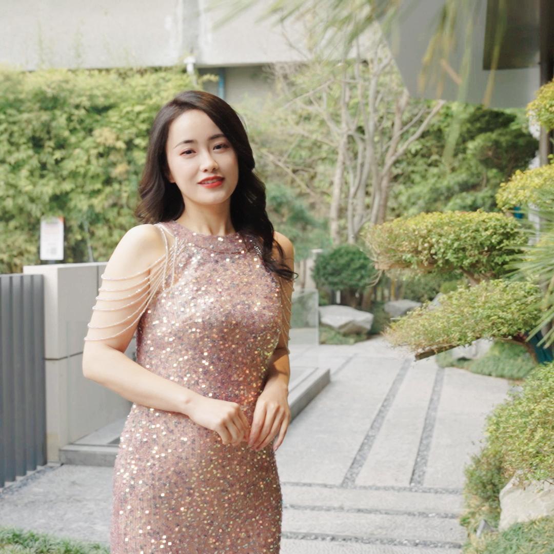 曼君大小姐