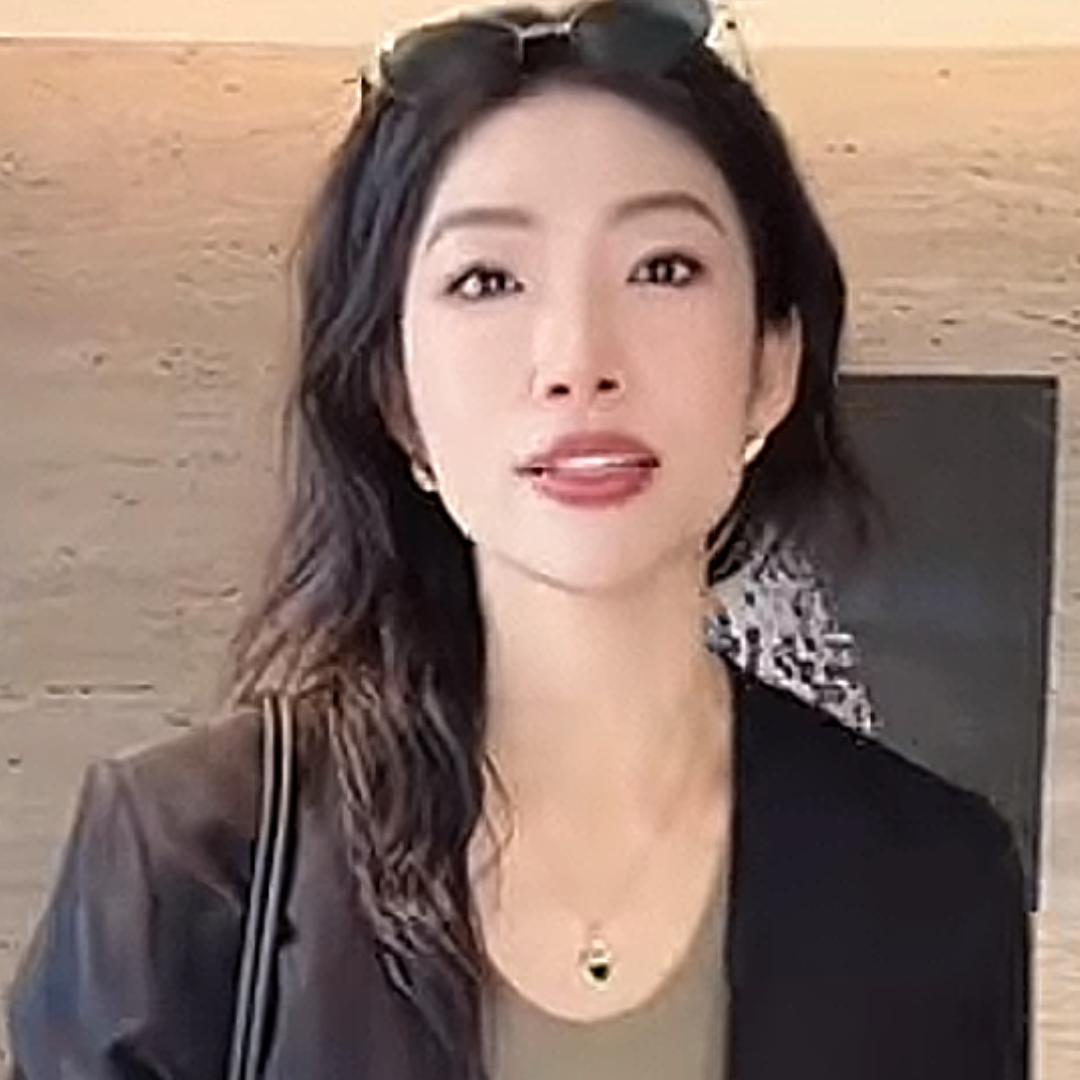 幸运燕儿-轻奢爆品返厂