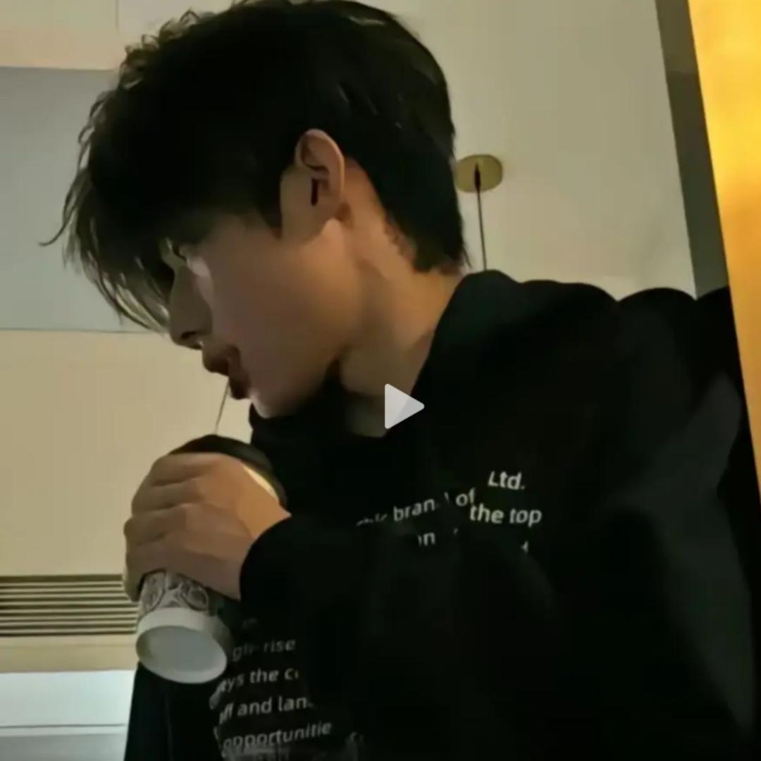 快乐的阿雷