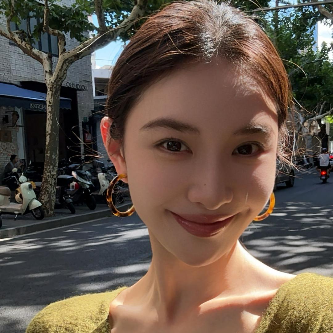 李星儿 [时尚穿搭分享]