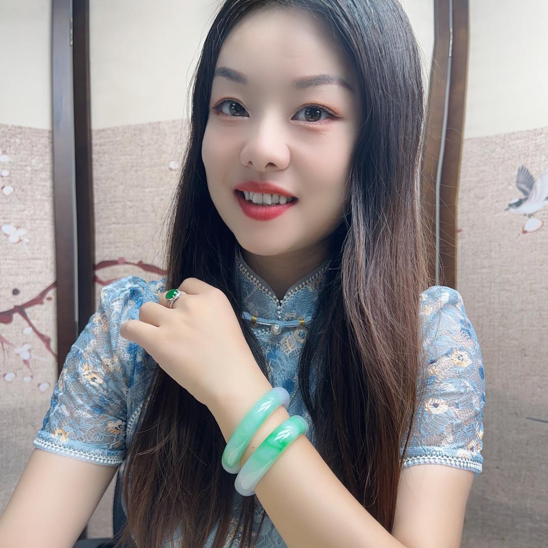 卿鑫珠宝的头像