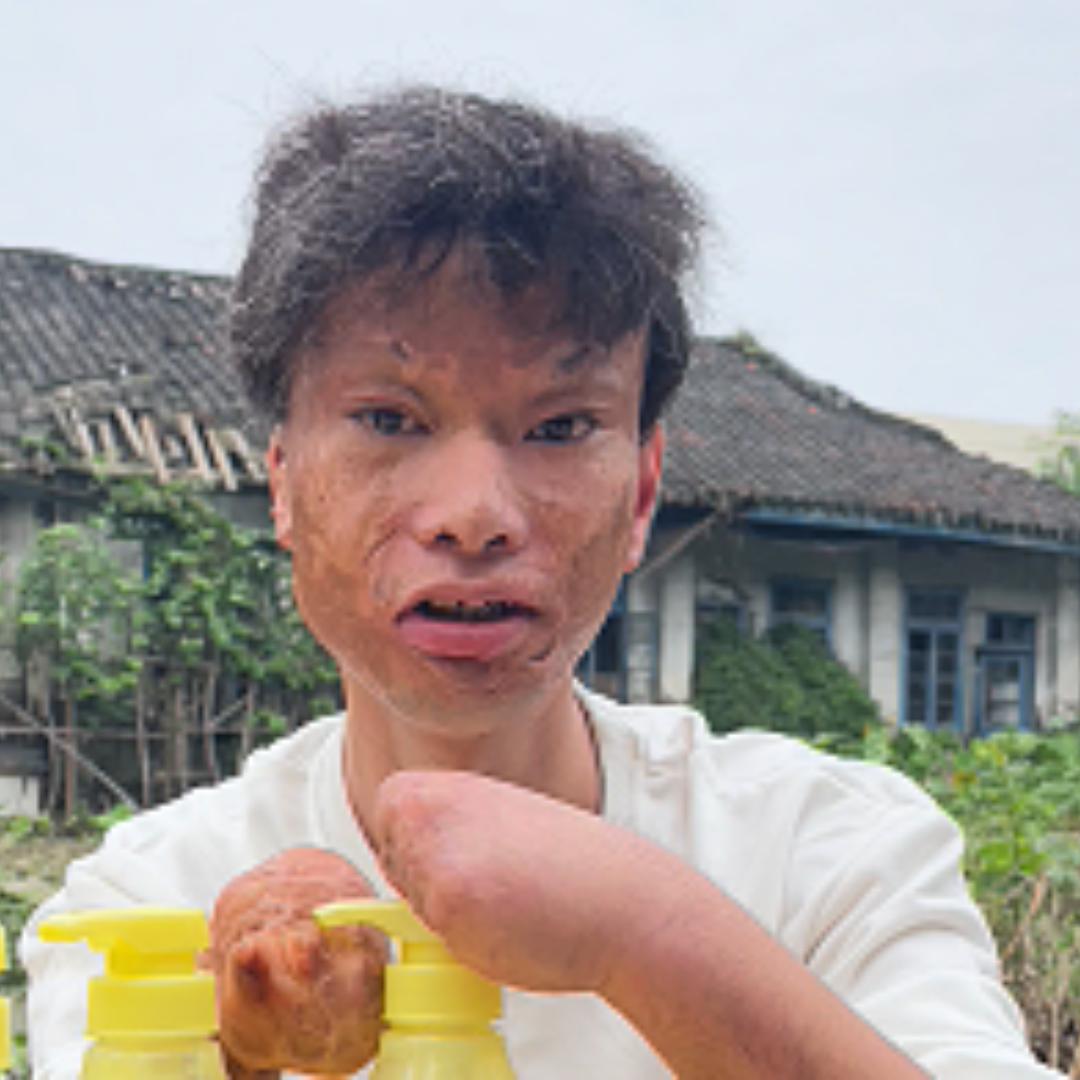 小林来啦