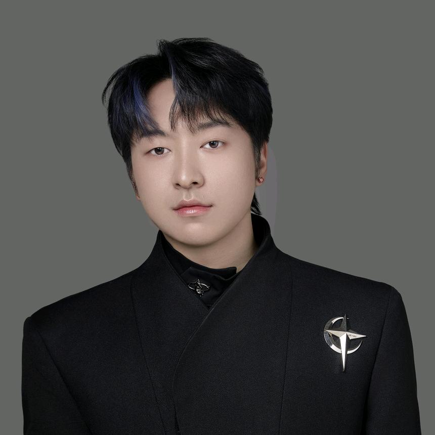 华人先生(花溪万科店)官方号