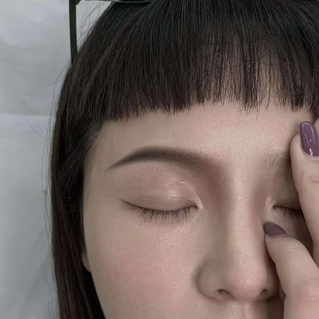 LZJV一九八眉毛(市标站店)专用号