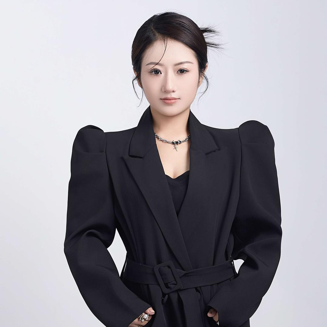 吾行养车-梦想车库精洗 贴膜