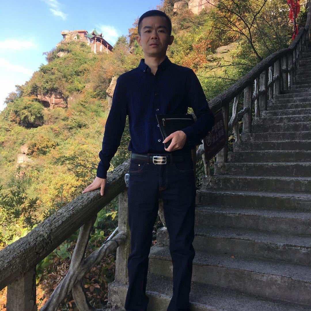 慈利新建汽修@谢兴建