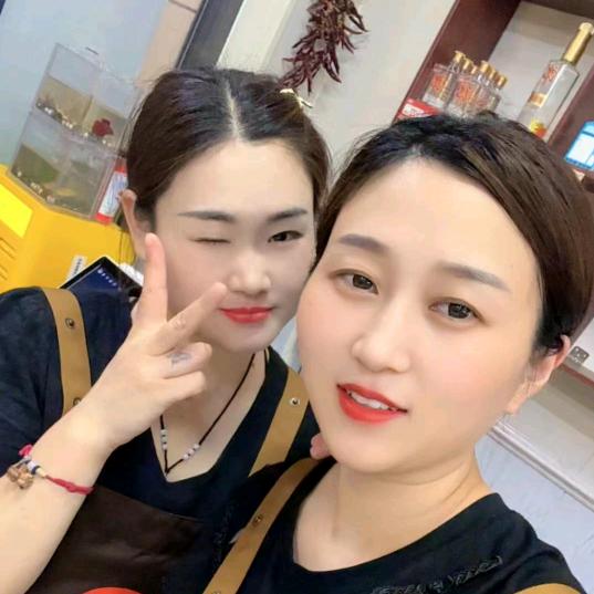 溪美大灶台地锅鸡(梅姐妹)