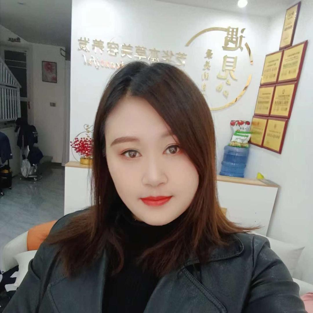 芝华本草植物养发馆