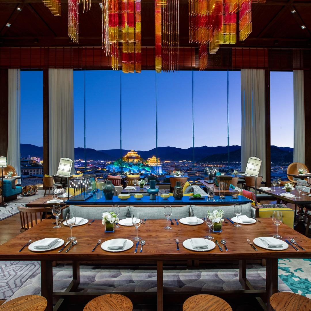 迪庆月光城英迪格酒店丨盛筵全日制餐厅