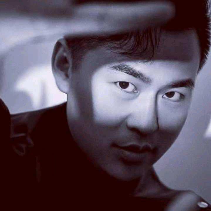 昌吉美人如画古色摄影官方号