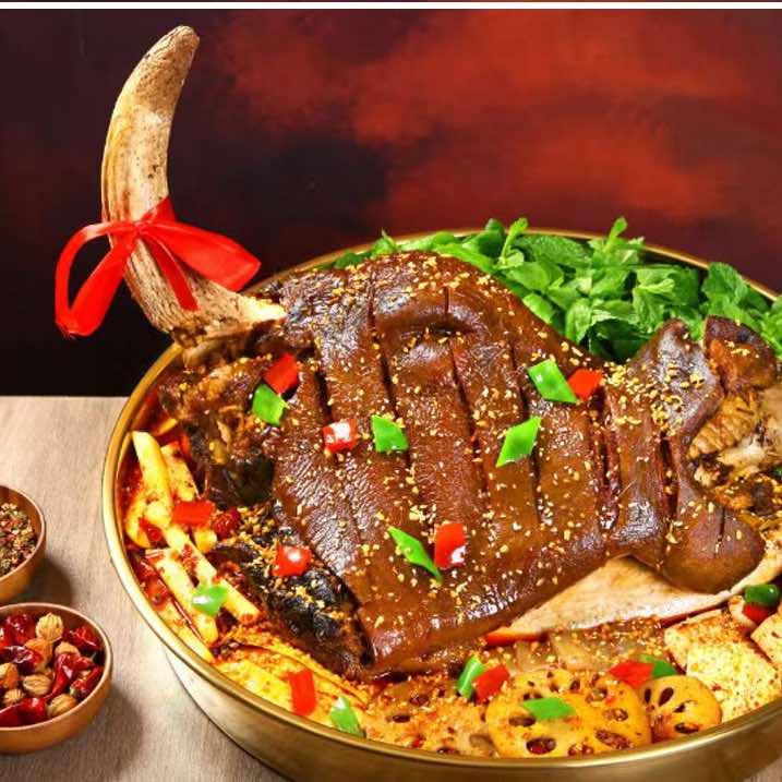 蛮牛头·火烧胡辣子牛肉