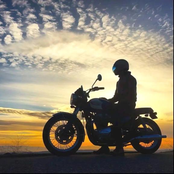 郁戍.路西法开局