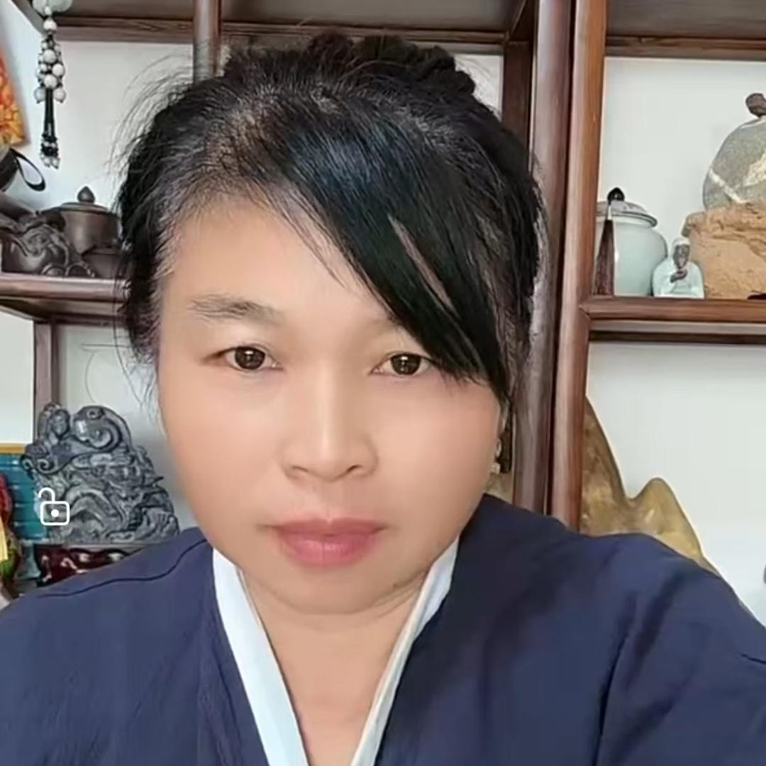 玫瑰瑞解平阴县宝莱综合商贸店
