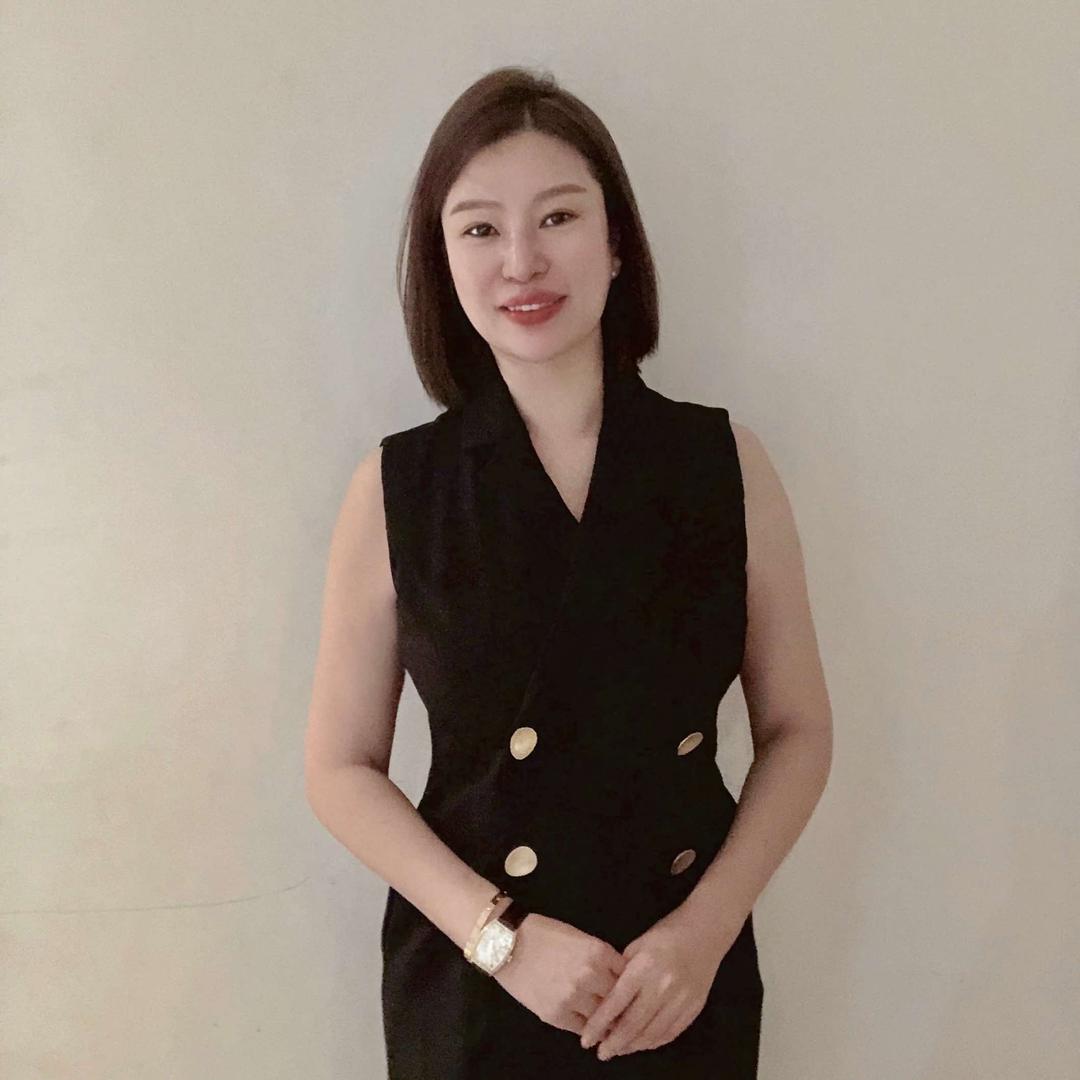 六桂福卖黄金的大营姐