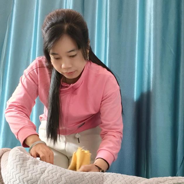 艾眼小阿姨