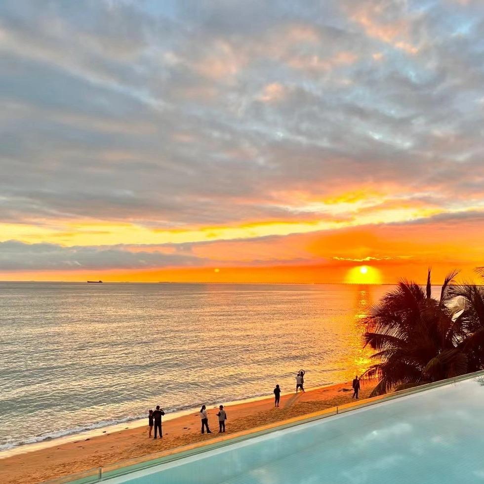 三亚宿寐无边泳池海景设计师酒店官方账号