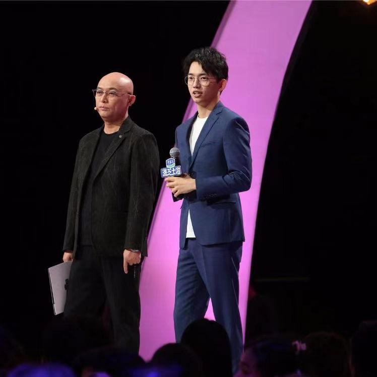 衫侣工作服定制泽总