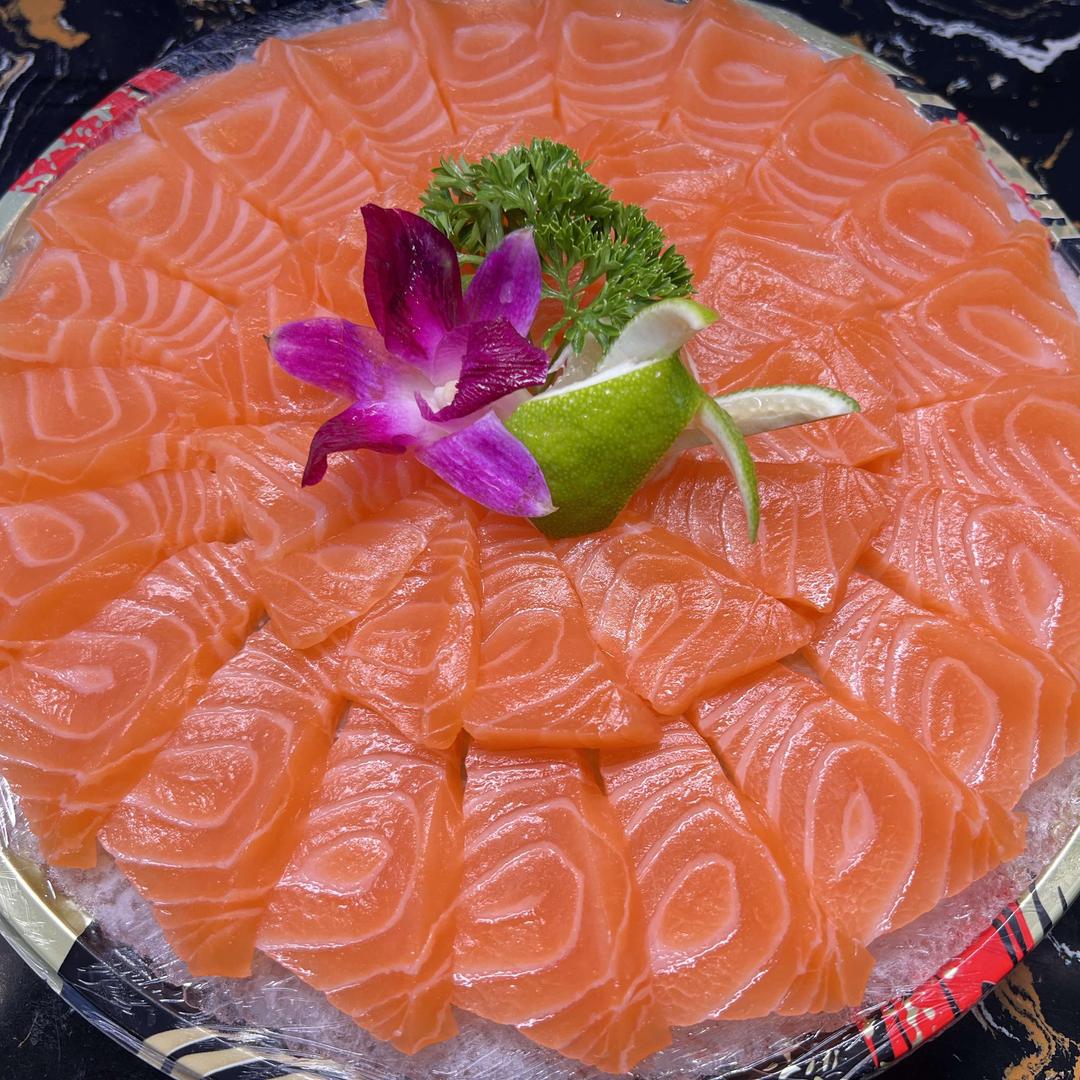 鑫朵颐三文鱼馆官方号