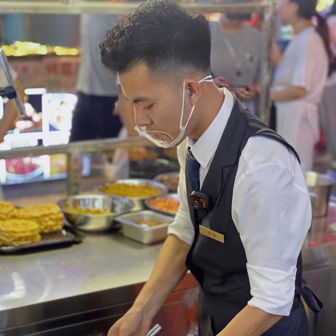 螺肥妹创始人-厚凯