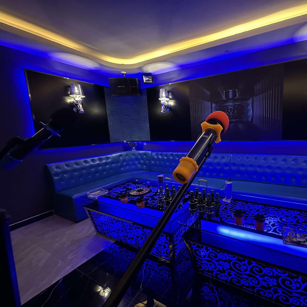 轻奢KTV聚会轰趴