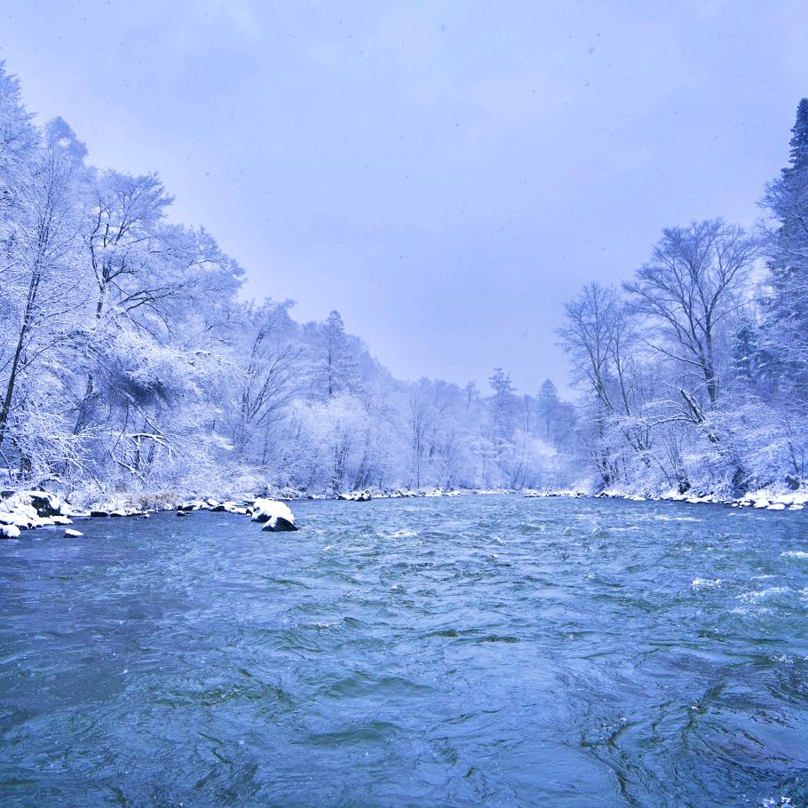 长白山优山溪谷漂流景区