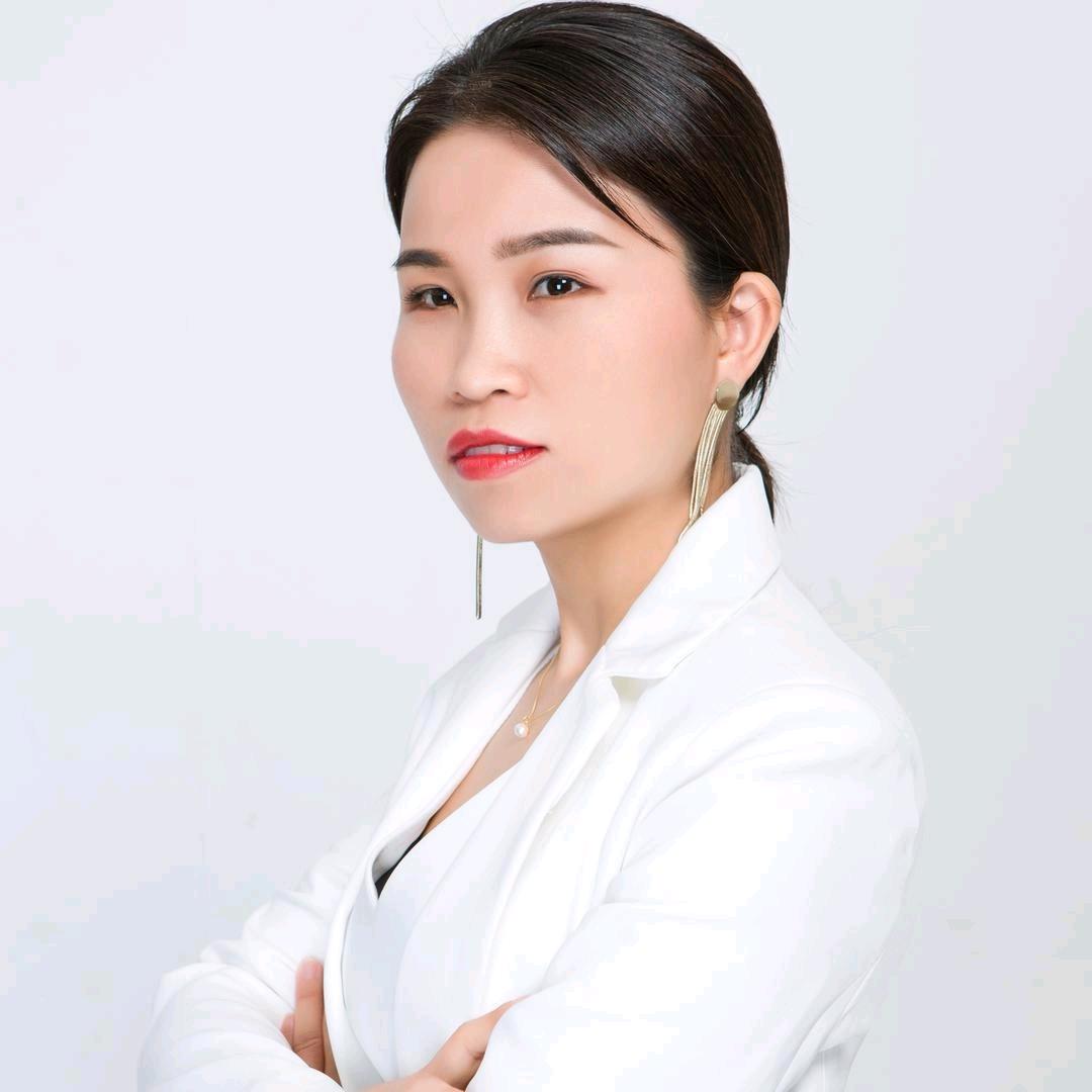 给予美甲美睫