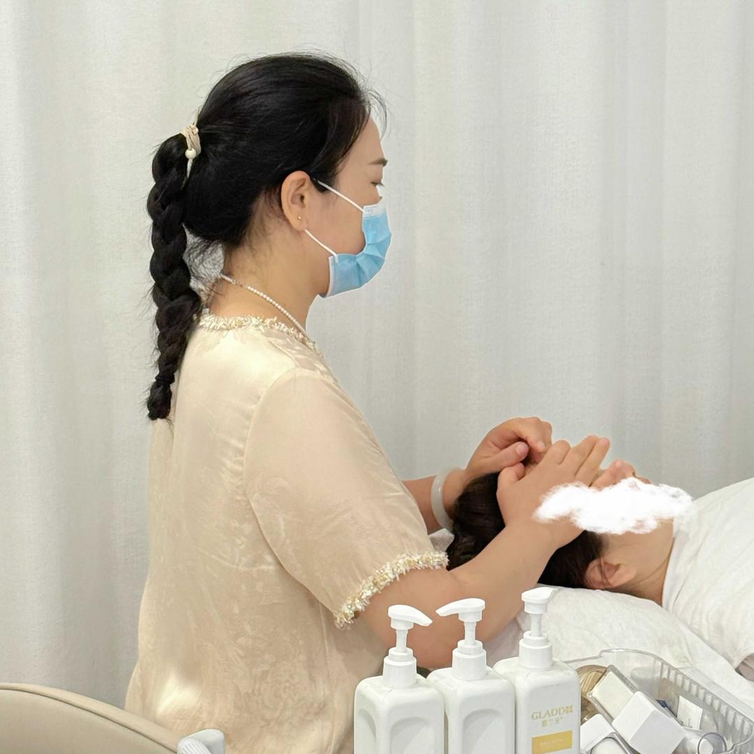 春天里美容官方号