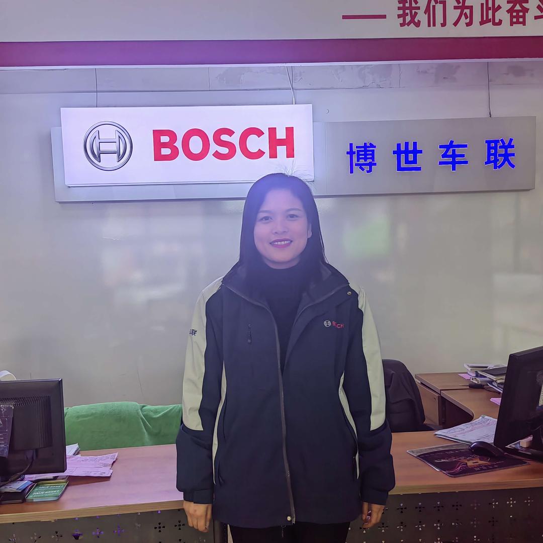 遵化宏岗汽车楠姐美容护理